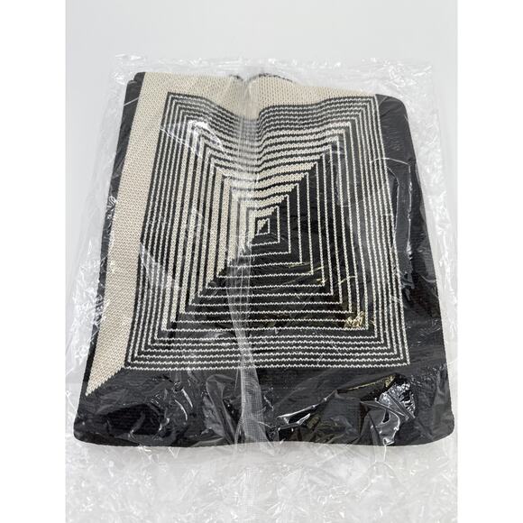 Unknown Handbags - MISC102: Small fabric tote